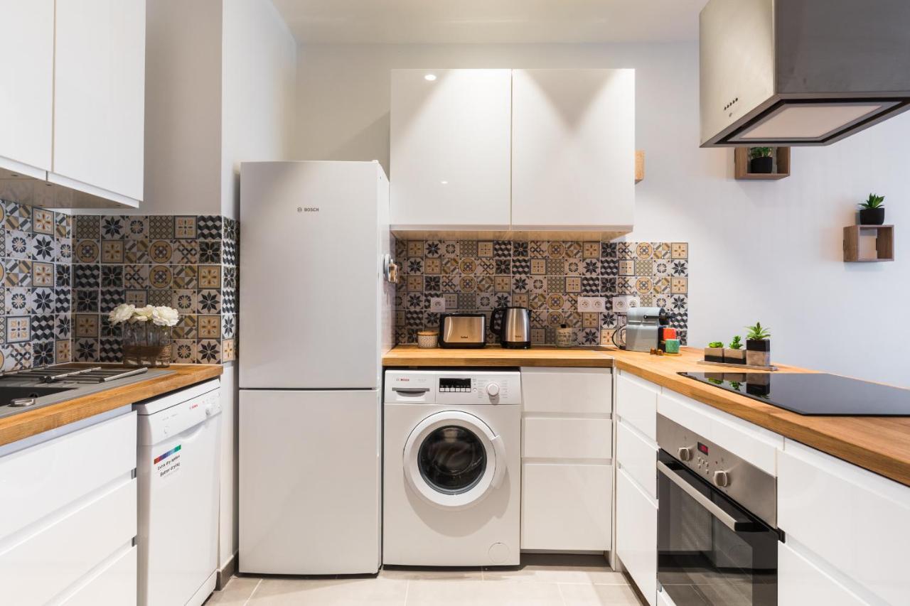 Dify Bonheur - Brotteaux Apartment Лион Екстериор снимка